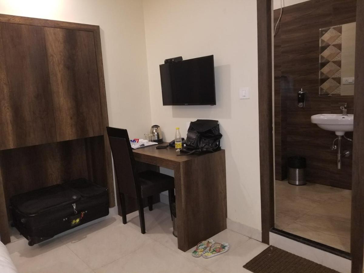 Hotel Mount View, Siliguri Buitenkant foto